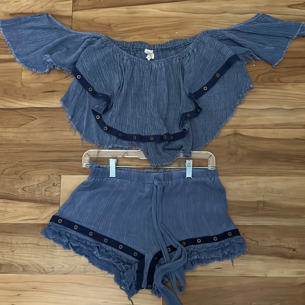 Two Piece Set
